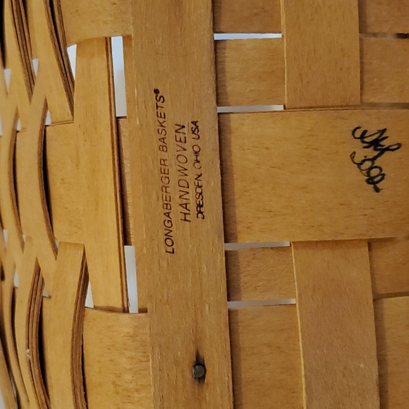 Longaberger gathering basket - Picture 9 of 13